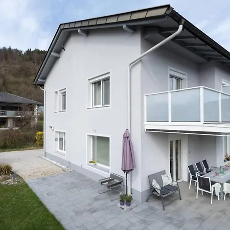 Prázdninový dům Schoenes Mit Garten Pörtschach am Wörthersee
