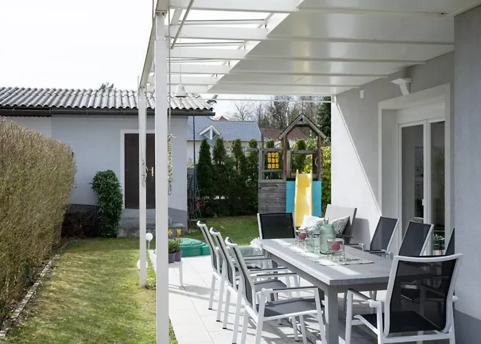 Schönes Mit Garten Ferienhaus *